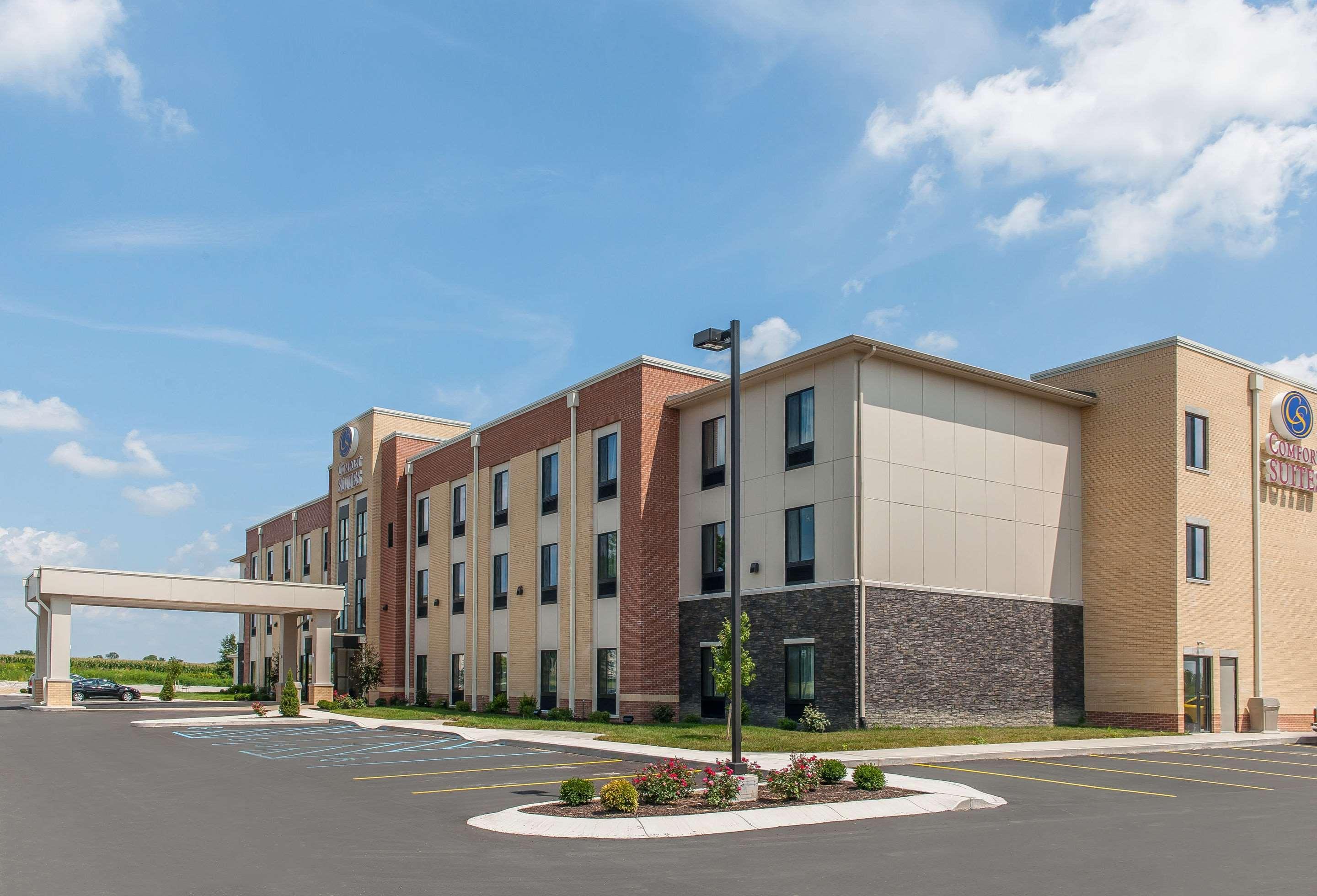 Comfort Suites Rensselaer Near Fair Oaks Екстериор снимка