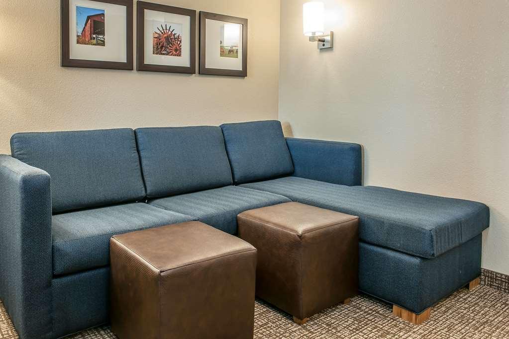 Comfort Suites Rensselaer Near Fair Oaks Стая снимка
