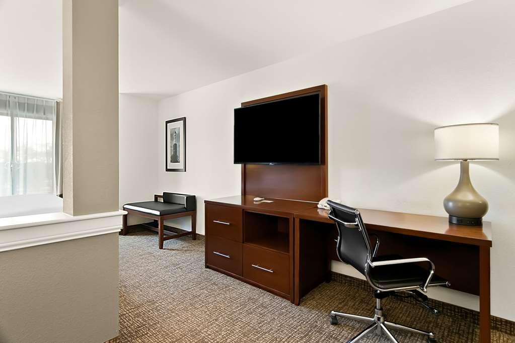 Comfort Suites Rensselaer Near Fair Oaks Стая снимка