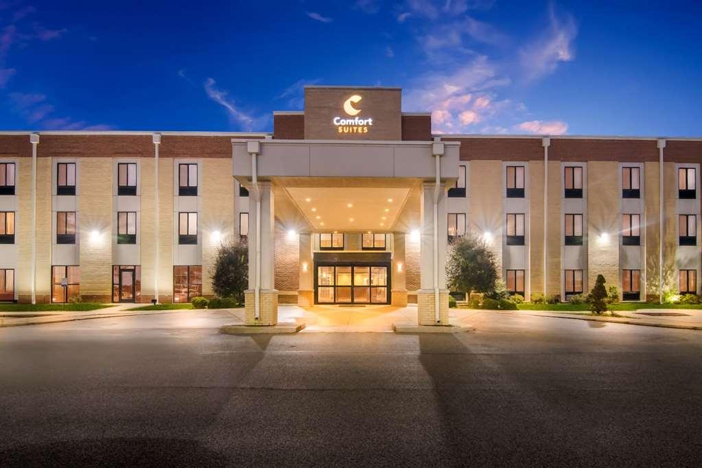 Comfort Suites Rensselaer Near Fair Oaks Екстериор снимка