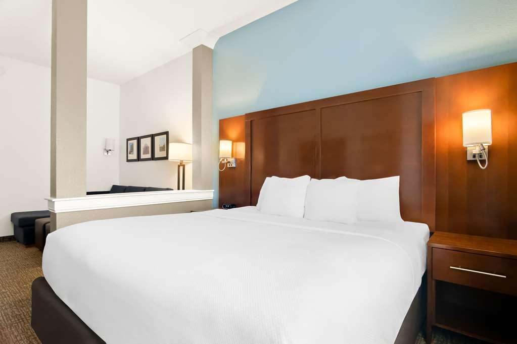 Comfort Suites Rensselaer Near Fair Oaks Стая снимка