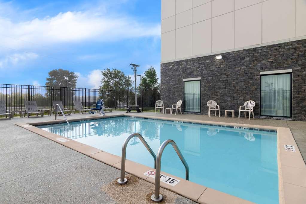 Comfort Suites Rensselaer Near Fair Oaks Съоръжения снимка