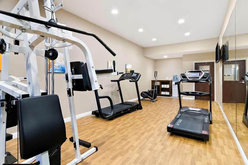 Comfort Suites Rensselaer Near Fair Oaks Съоръжения снимка